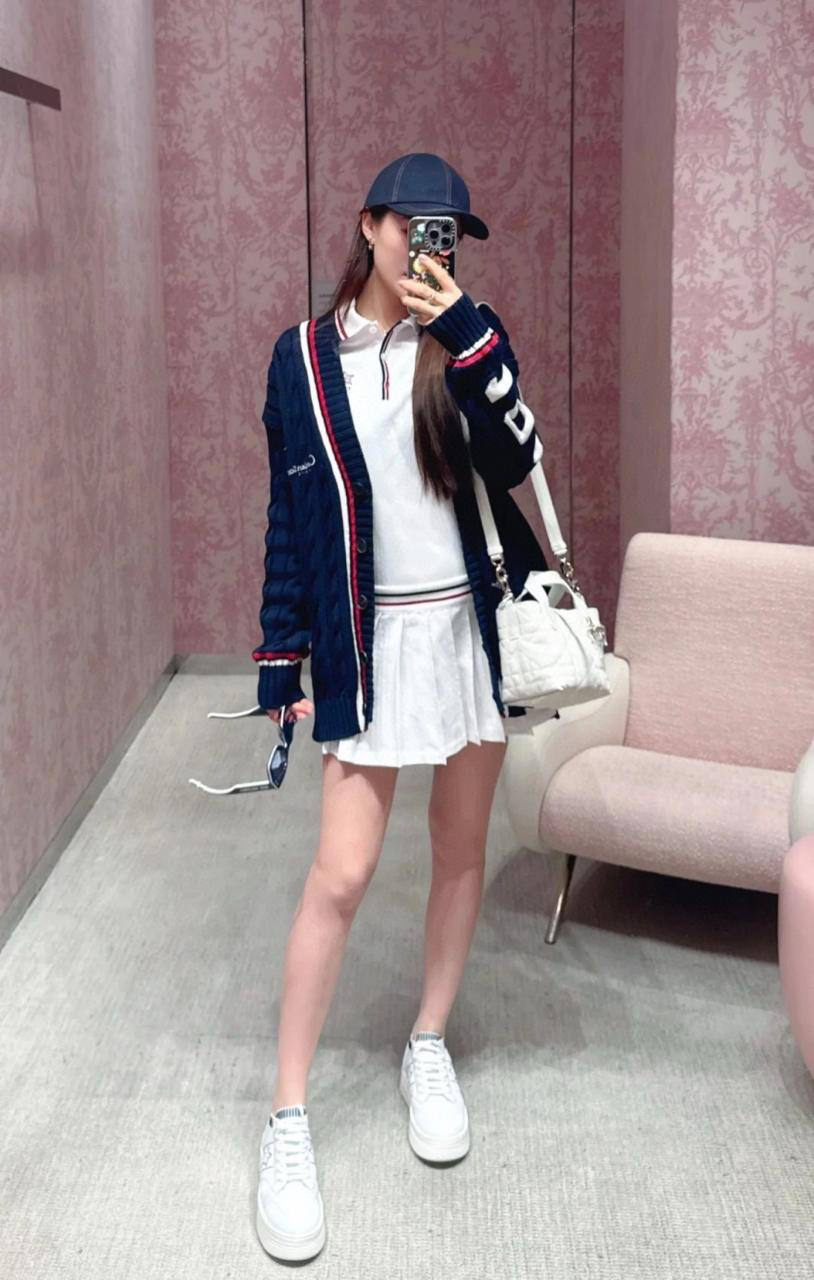 КАРДИГАН CHRISTIAN DIOR детальное фото