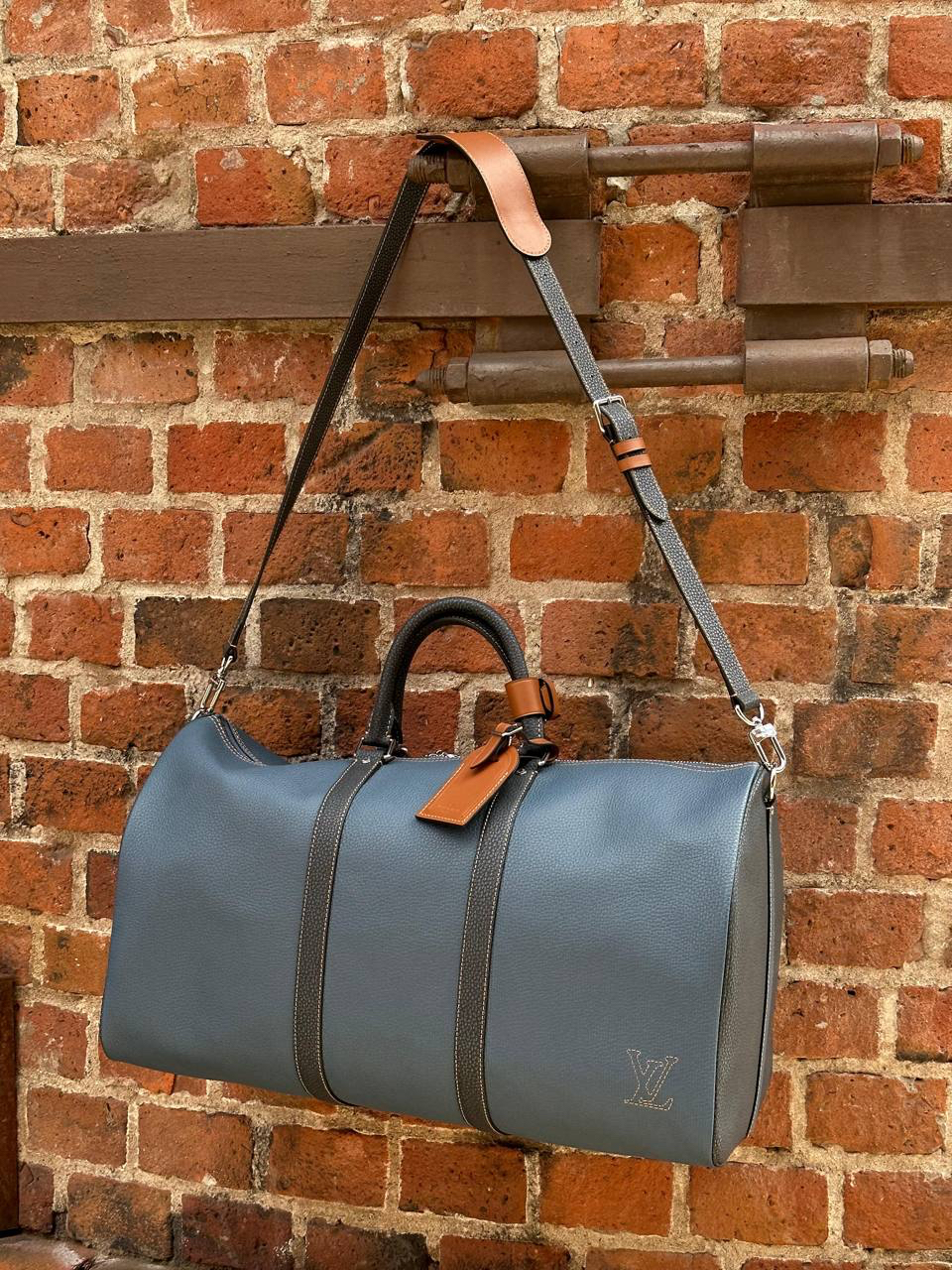 ДОРОЖНАЯ СУМКА LOUIS VUITTON детальное фото