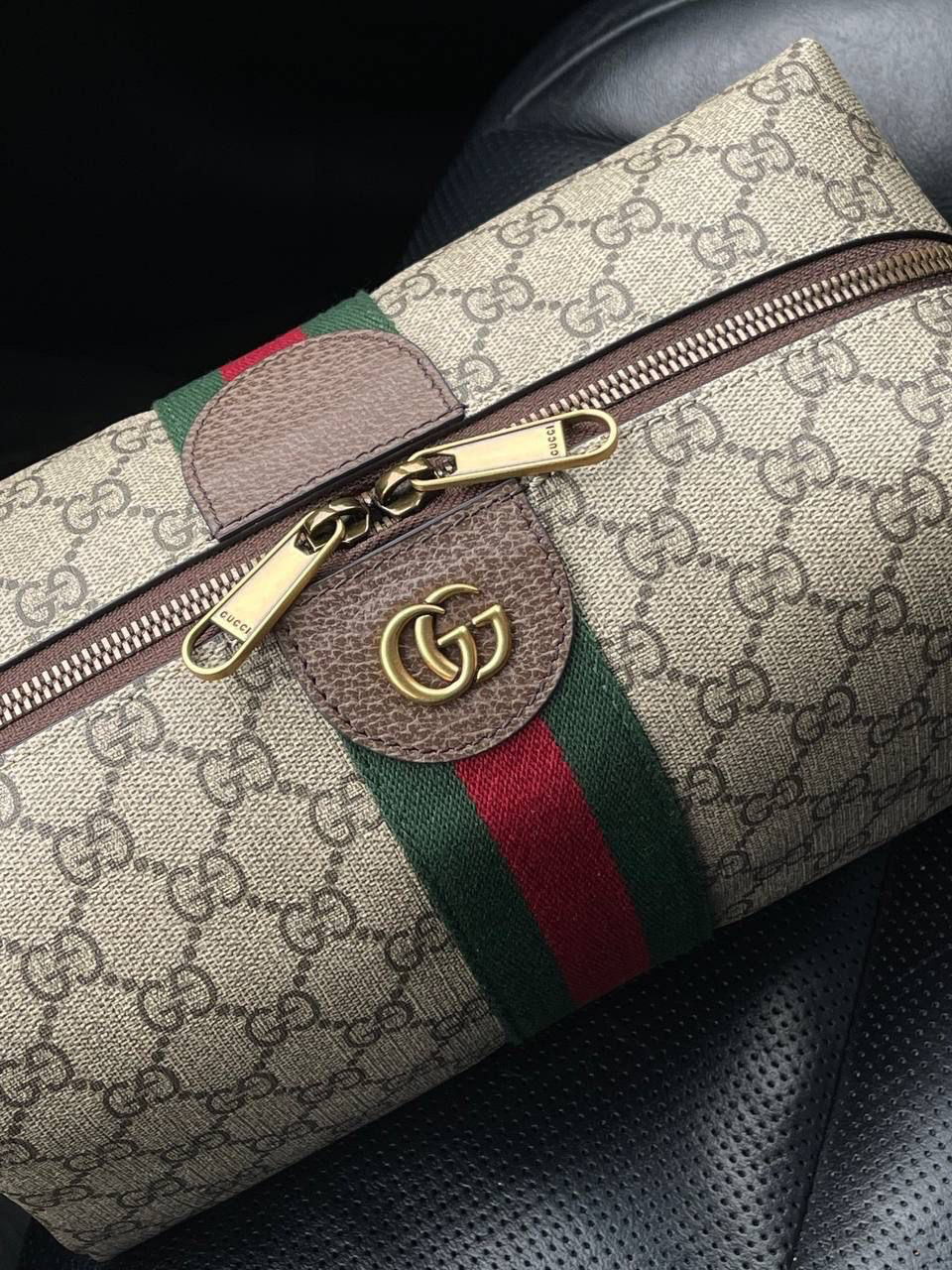 МУЖСКОЙ НЕСЕССЕР КОСМЕТИЧКА GUCCI детальное фото
