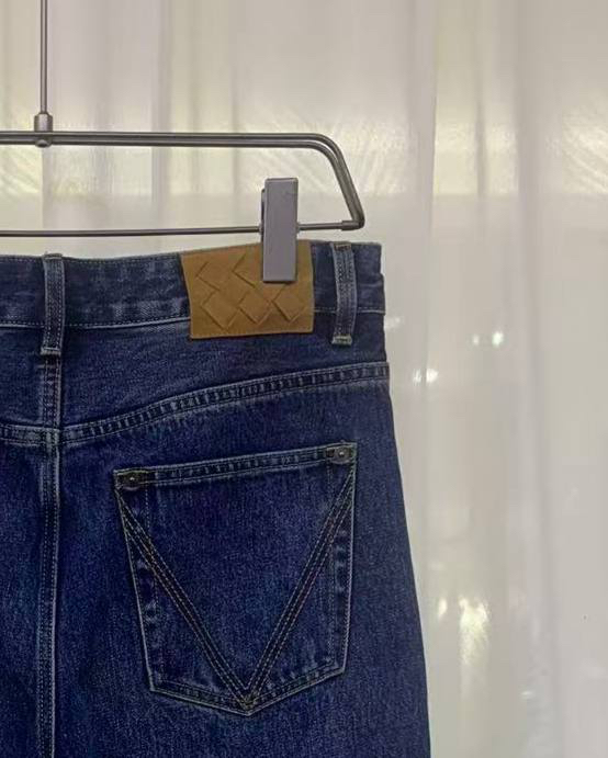 МУЖСКИЕ ДЖИНСЫ BOTTEGA VENETA детальное фото