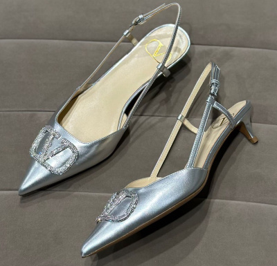 ТУФЛИ VALENTINO фото