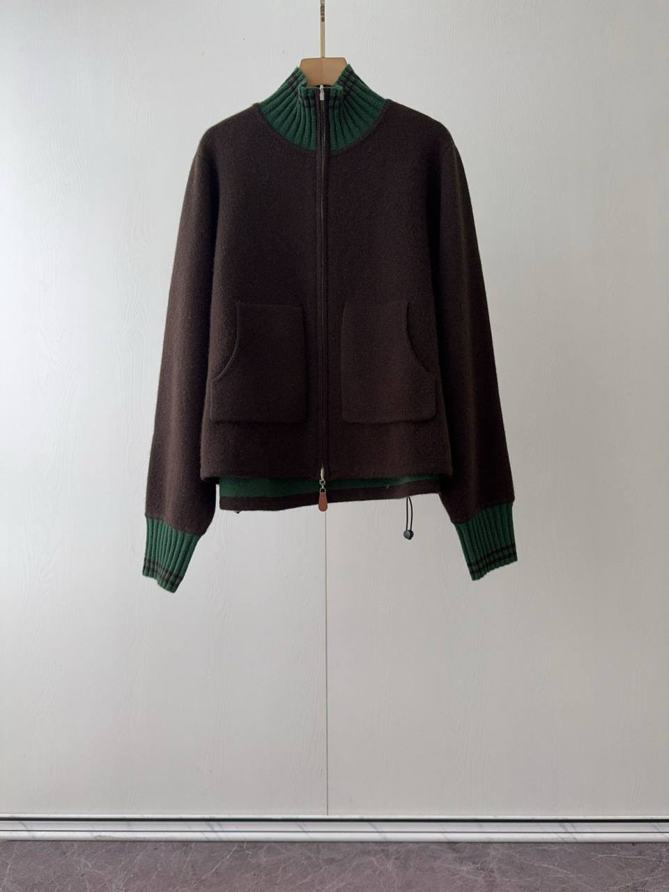 КОСТЮМ LORO PIANA детальное фото