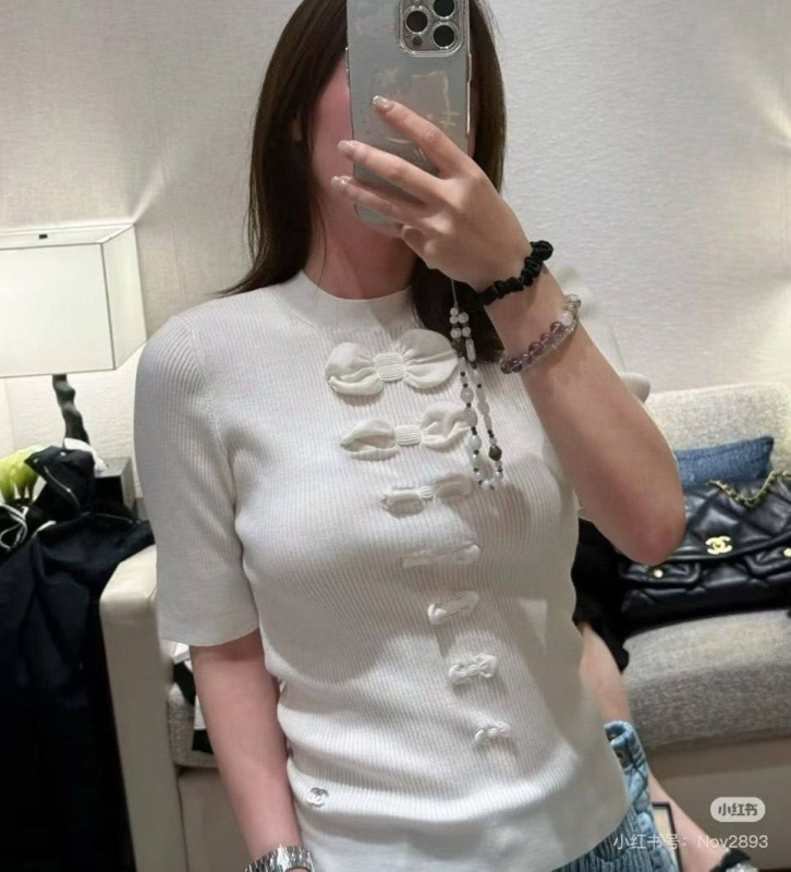 ФУТБОЛКА CHANEL фото