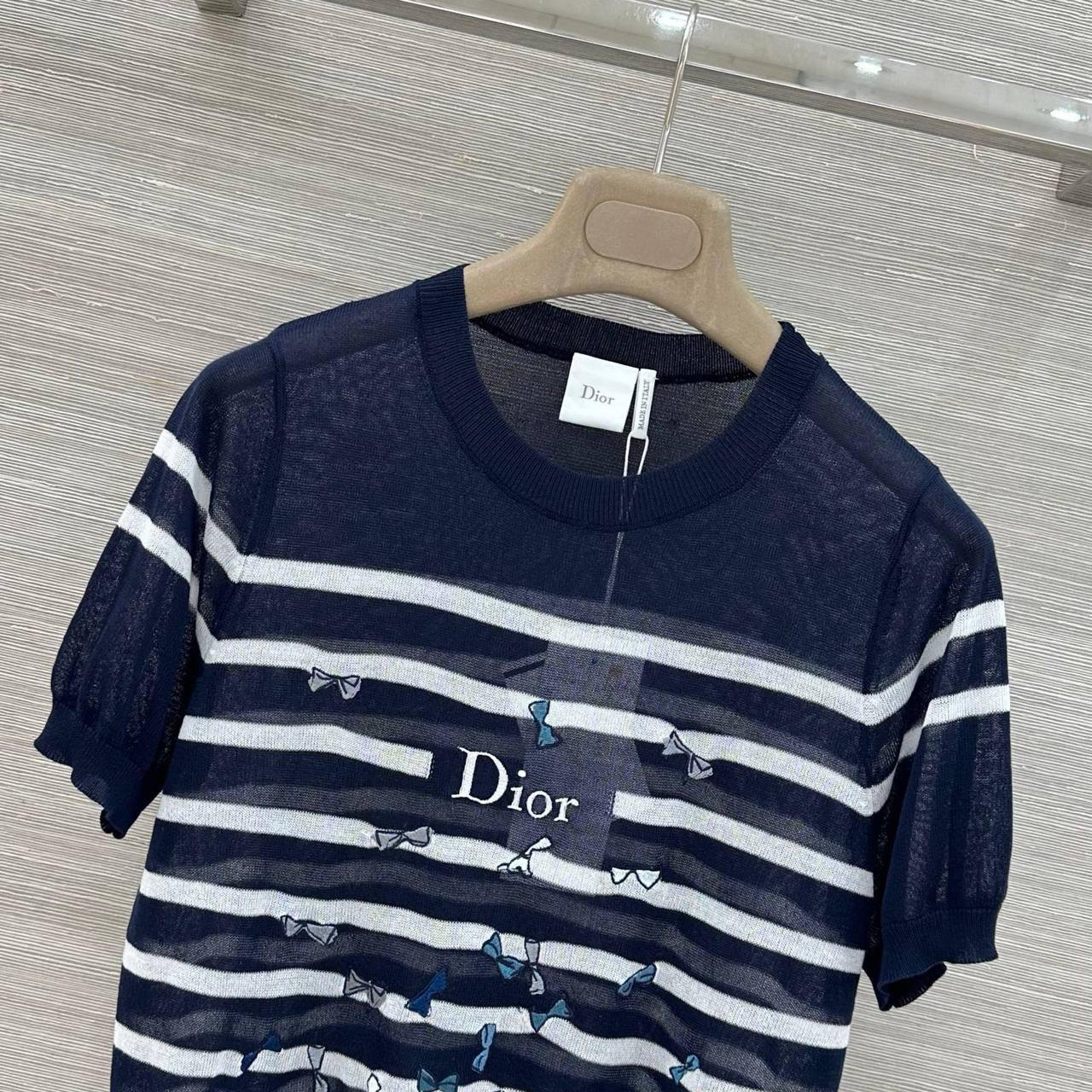 ФУТБОЛКА CHRISTIAN DIOR детальное фото