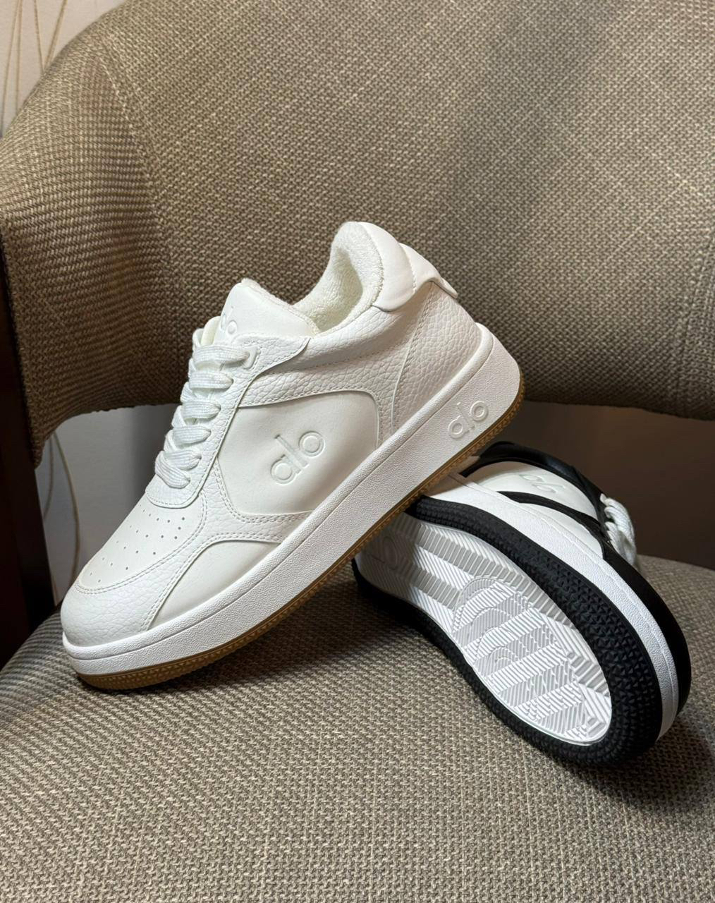 КРОССОВКИ ALO детальное фото