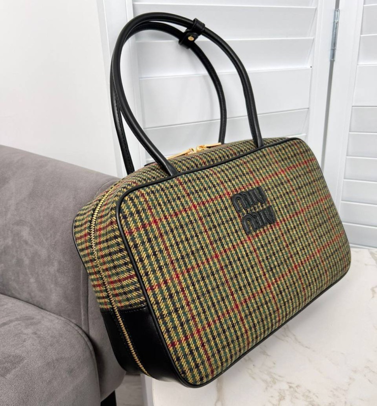 СУМКА MIU MIU фото