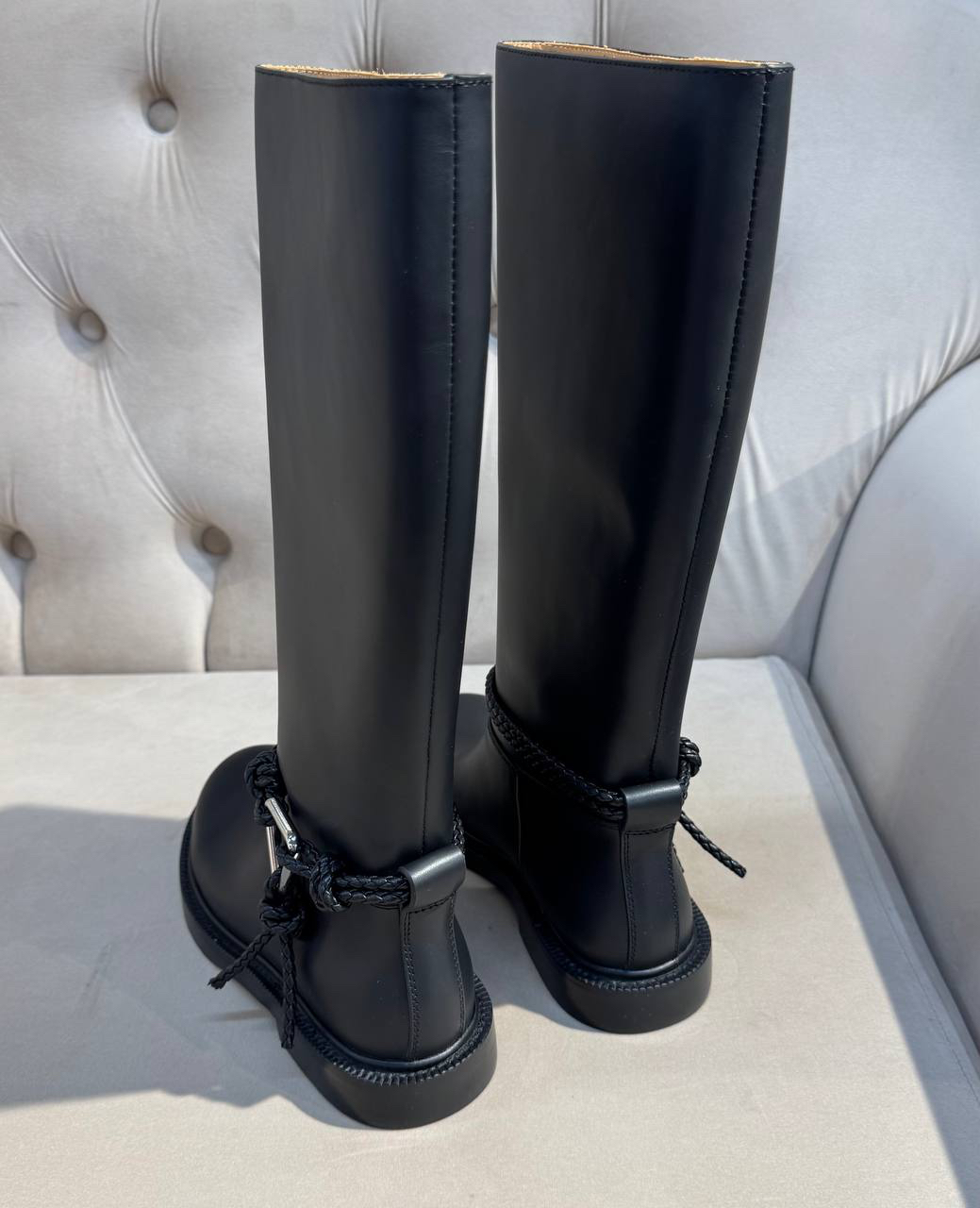 САПОГИ BOTTEGA VENETA детальное фото