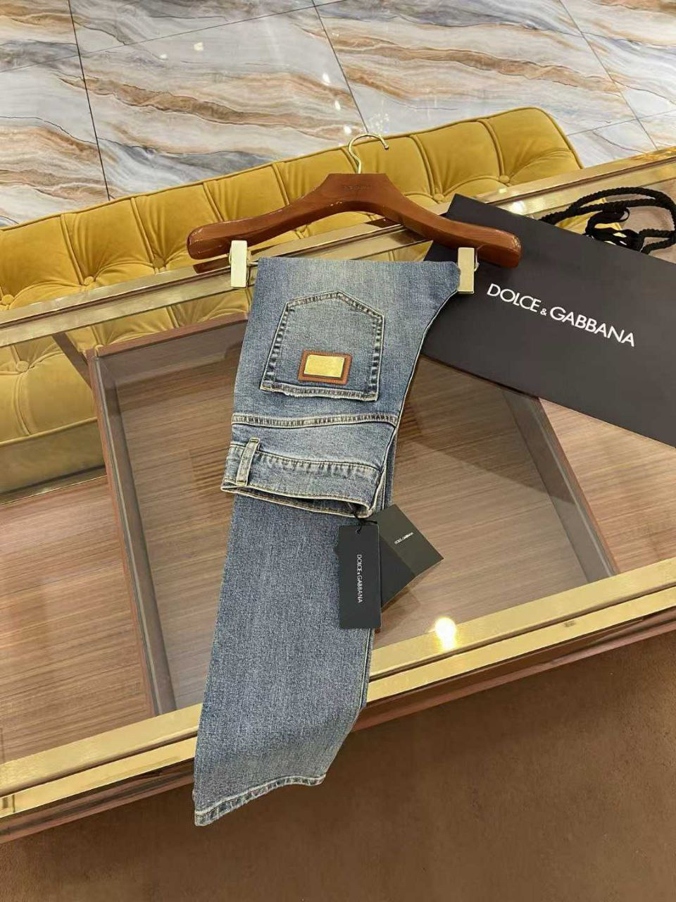 МУЖСКИЕ ДЖИНСЫ DOLCE & GABBANA детальное фото