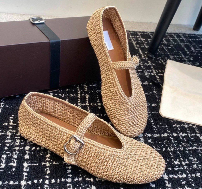 БАЛЕТКИ ALAIA фото