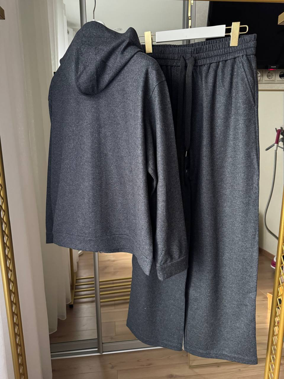 КОСТЮМ BRUNELLO CUCINELLI детальное фото