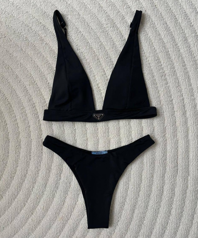КУПАЛЬНИК PRADA фото