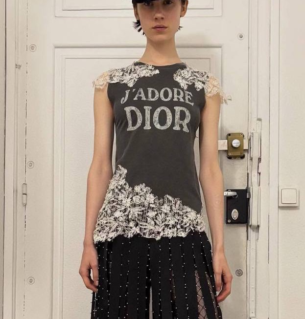 ФУТБОЛКА CHRISTIAN DIOR фото