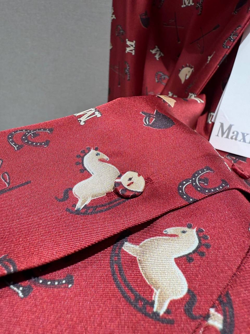 БЛУЗКА MAX MARA детальное фото
