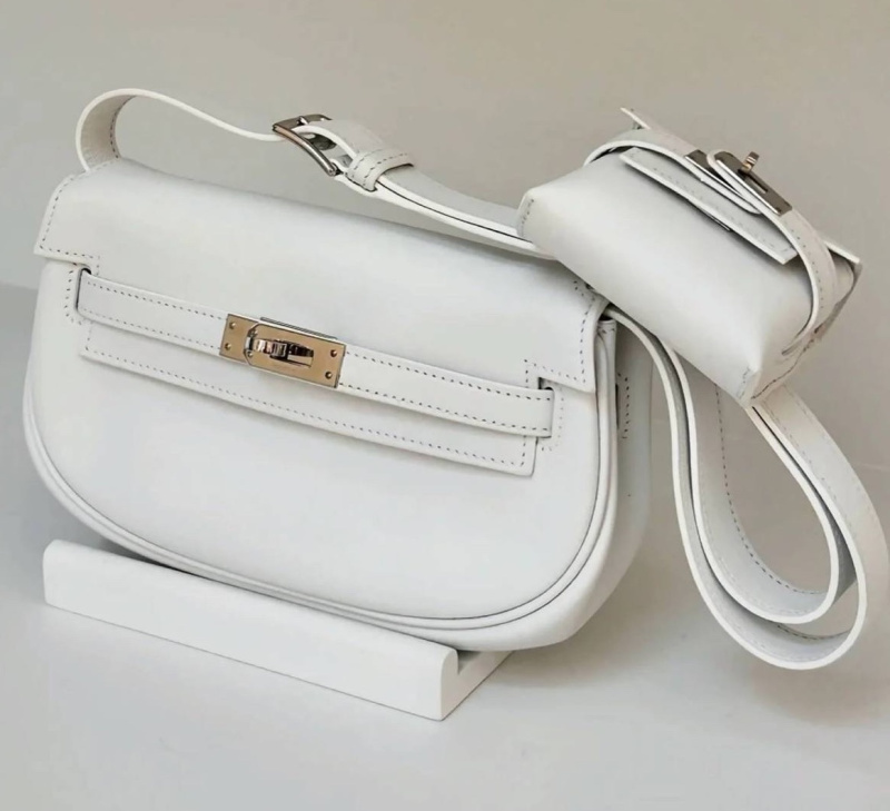 СУМКА HERMES KELLY MOOVE фото