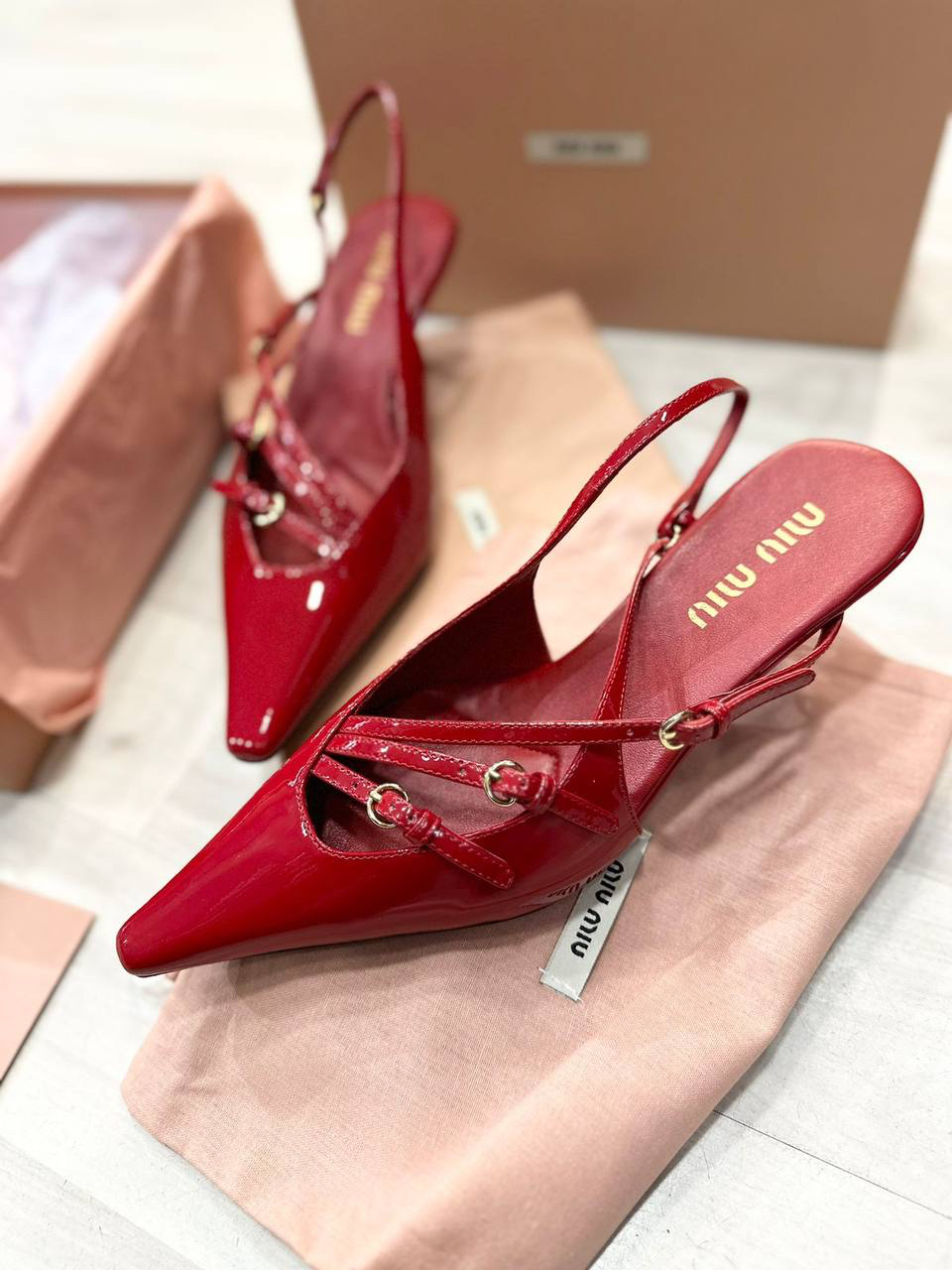 ТУФЛИ MIU MIU детальное фото