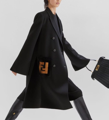 ПАЛЬТО FENDI фото