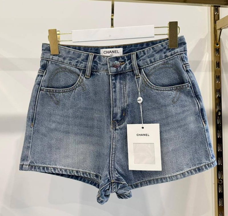 ШОРТЫ CHANEL фото