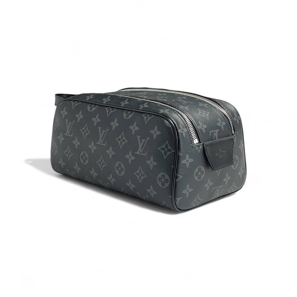 МУЖСКОЙ НЕСЕССЕР КОСМЕТИЧКА LOUIS VUITTON детальное фото
