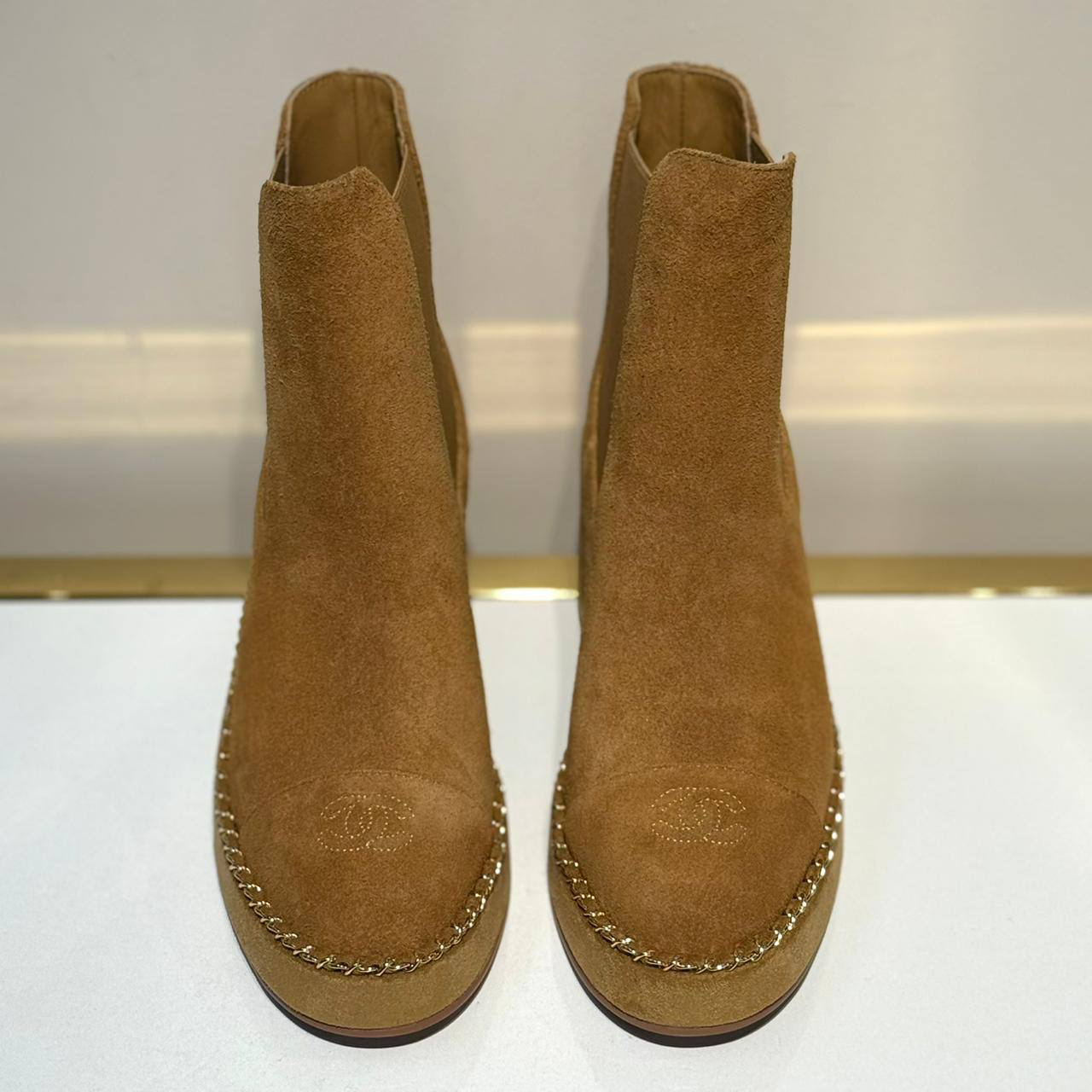 БОТИЛЬОНЫ CHANEL детальное фото