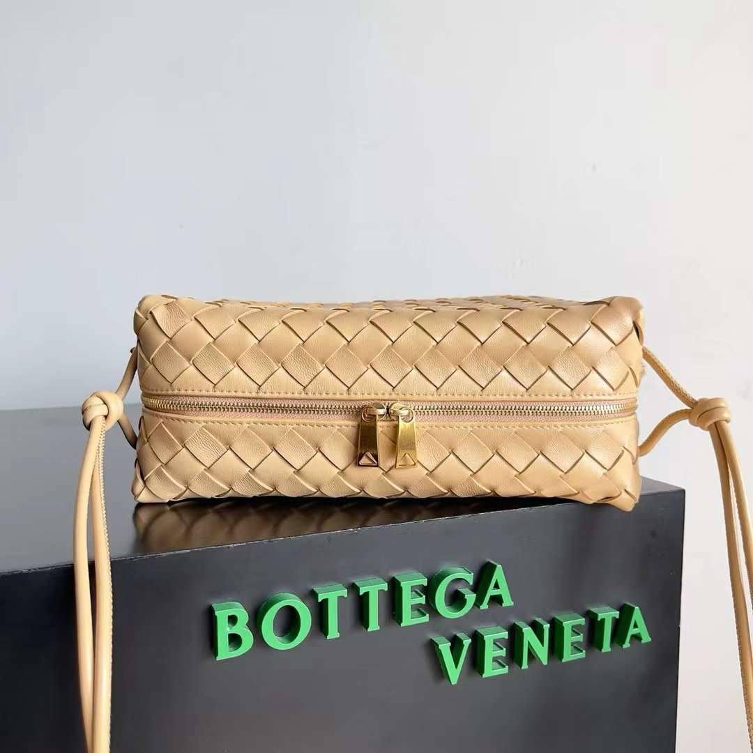 СУМКА BOTTEGA VENETA детальное фото