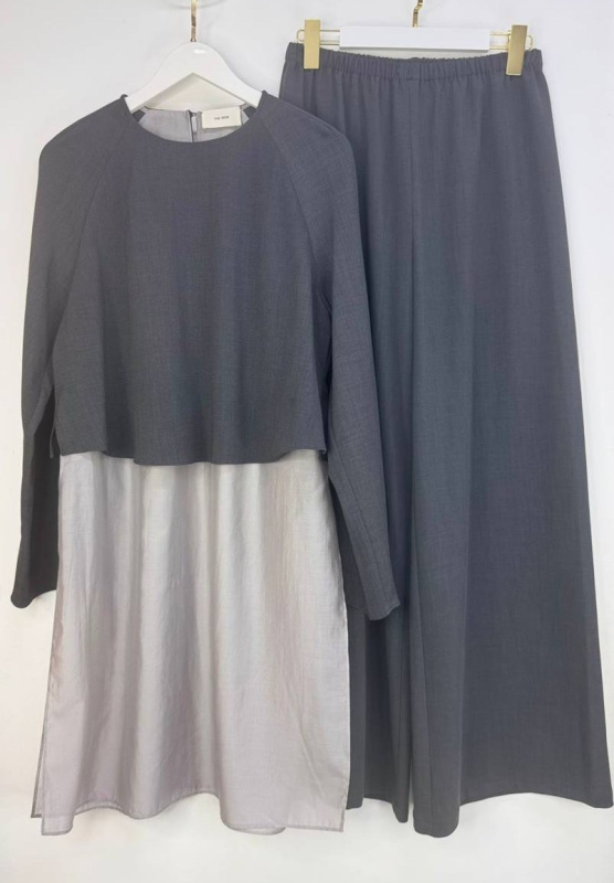 КОСТЮМ THE ROW фото