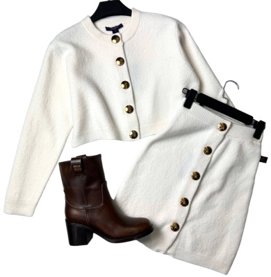 КОСТЮМ LOUIS VUITTON фото