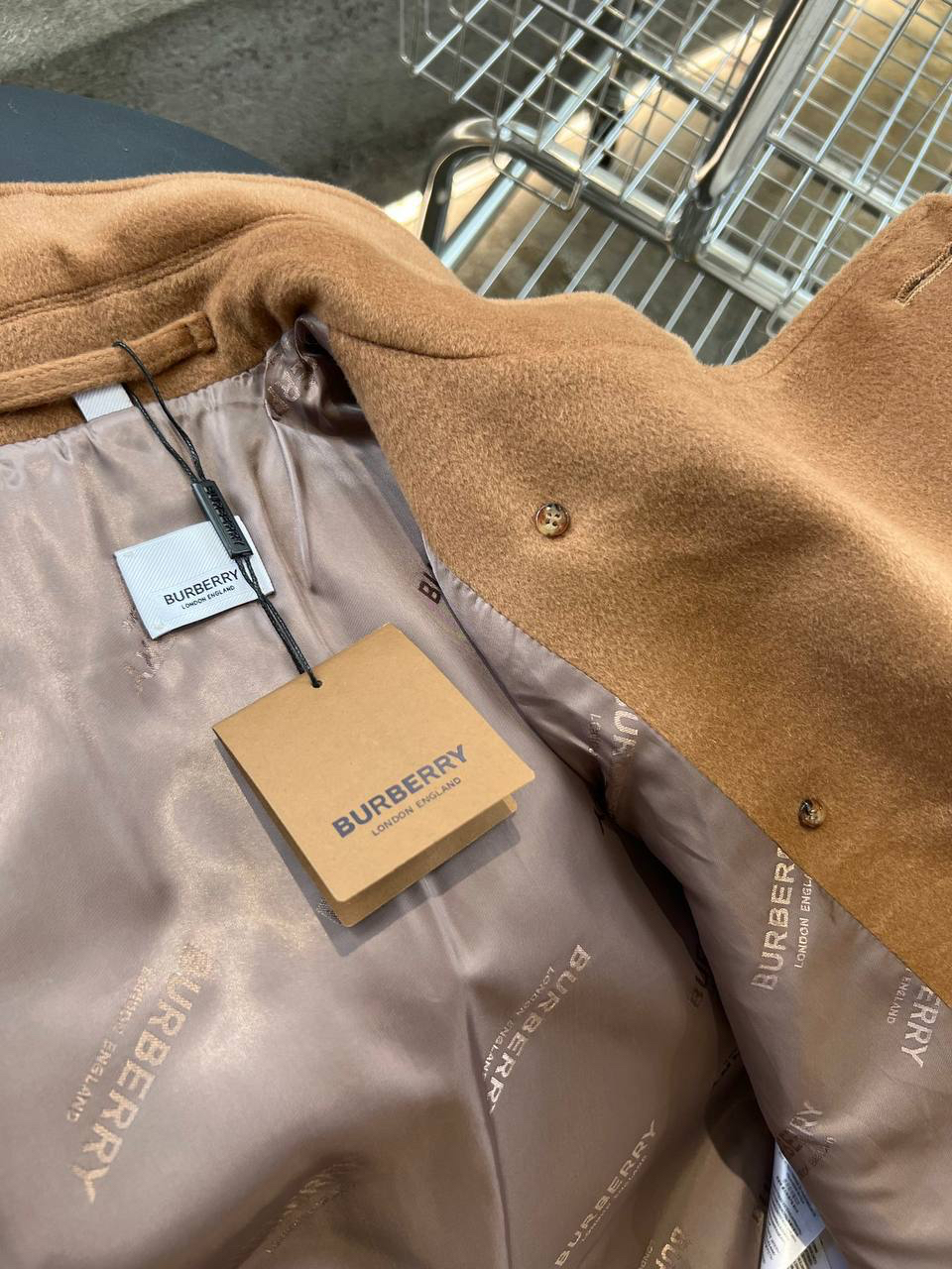 ПАЛЬТО BURBERRY детальное фото