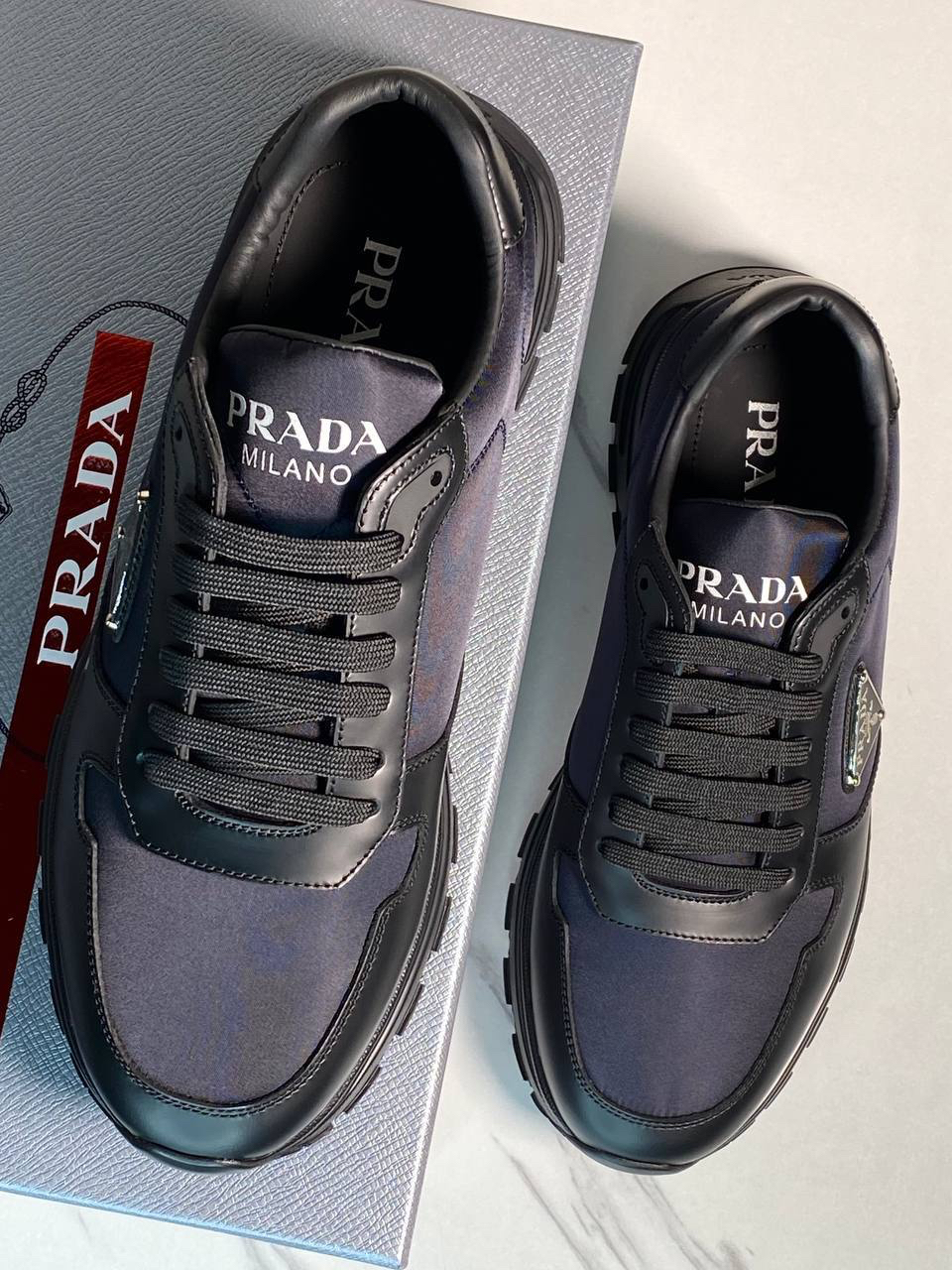 МУЖСКИЕ КРОССОВКИ PRADA детальное фото
