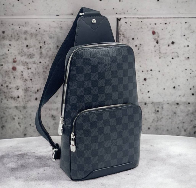 МУЖСКАЯ СУМКА СЛИНГ LOUIS VUITTON фото