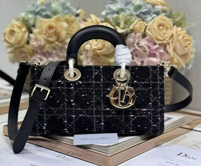 СУМКА CHRISTIAN DIOR LADY фото