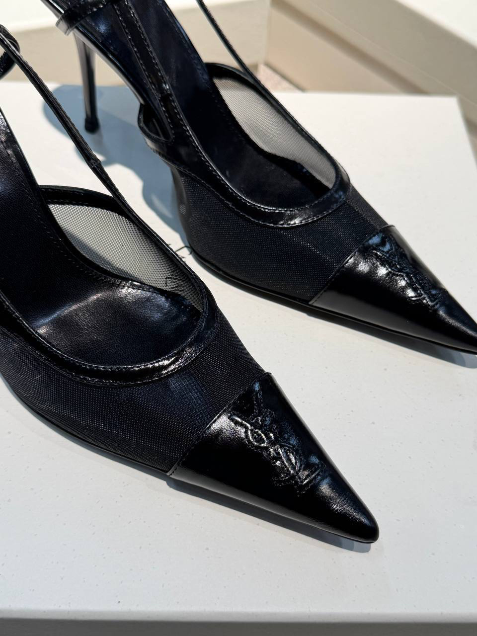 ТУФЛИ SAINT LAURENT детальное фото