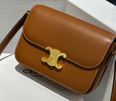 СУМКА CELINE TRIOMPHE фото