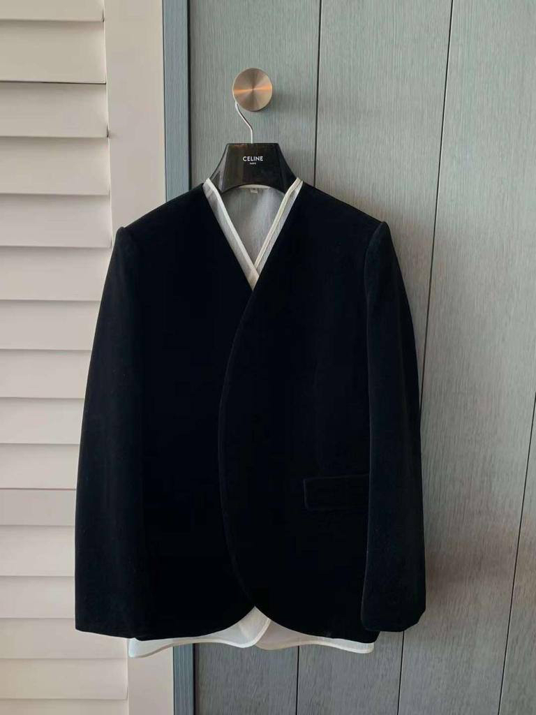ПИДЖАК И БЛУЗКА CELINE детальное фото