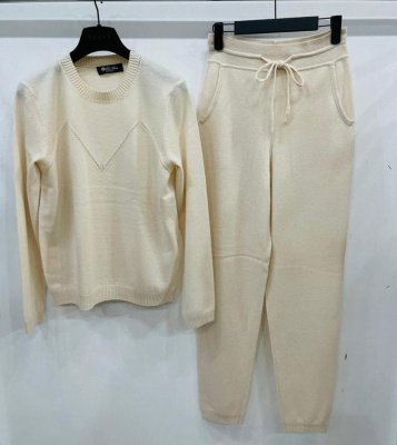 КОСТЮМ LORO PIANA фото