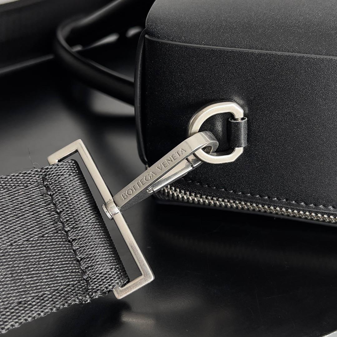 МУЖСКОЙ ПОРТФЕЛЬ BOTTEGA VENETA детальное фото