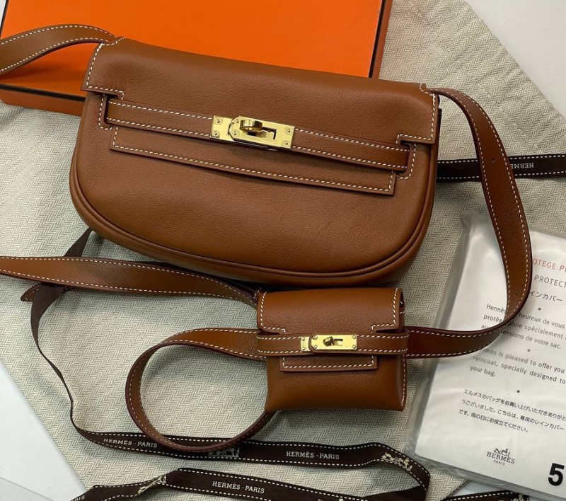 СУМКА HERMES KELLY MOOVE фото