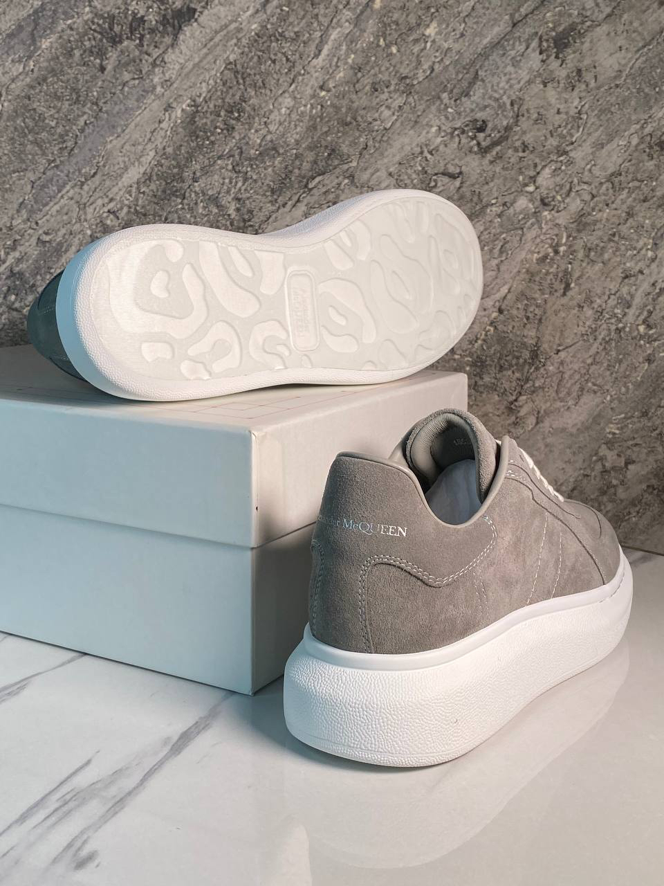 КРОССОВКИ ALEXANDER MCQUEEN детальное фото