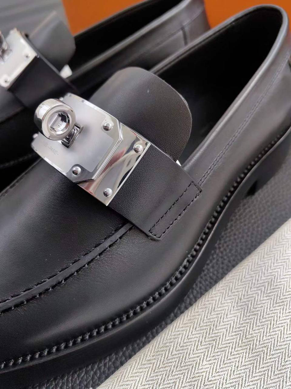 ЛОФЕРЫ HERMES детальное фото