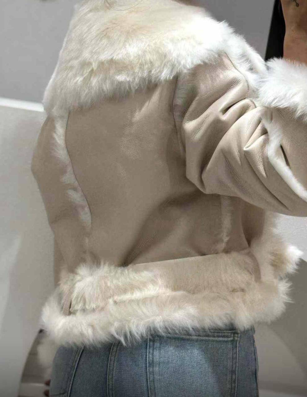 ДУБЛЕНКА SAINT LAURENT детальное фото