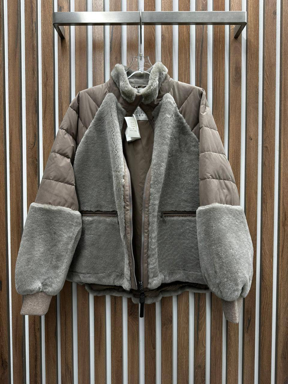 ПУХОВИК BRUNELLO CUCINELLI детальное фото