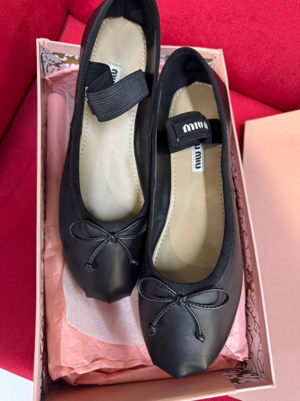 БАЛЕТКИ MIU MIU фото