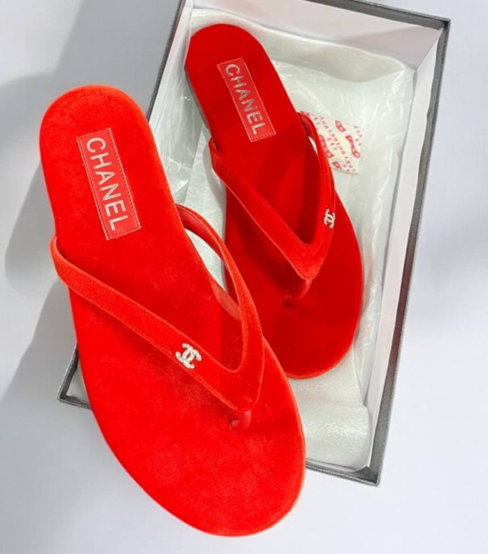 ШЛЕПКИ CHANEL фото