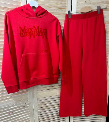 КОСТЮМ MAX MARA фото