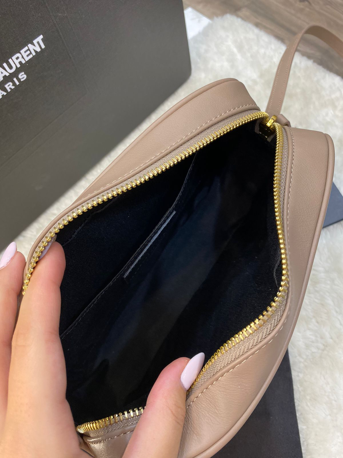 СУМКА SAINT LAURENT детальное фото