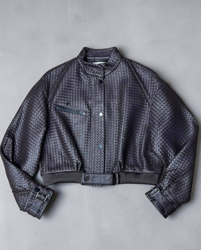 КУРТКА BOTTEGA VENETA фото