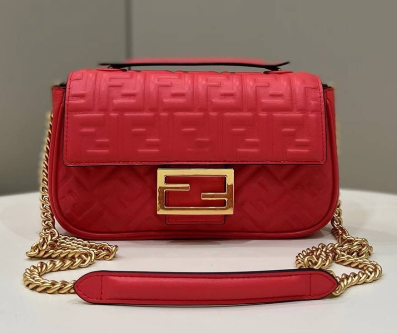 СУМКА FENDI фото