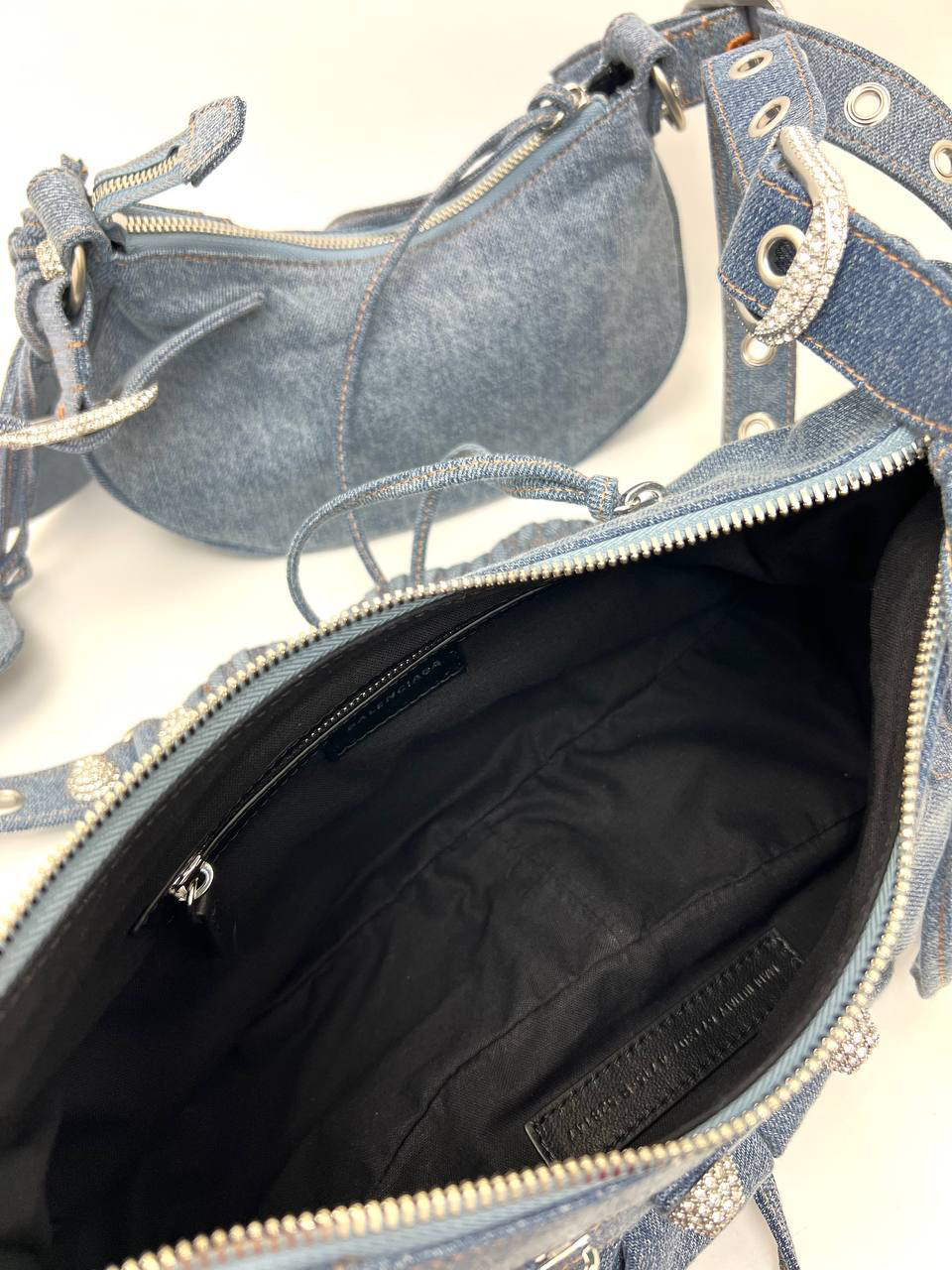 СУМКА BALENCIAGA детальное фото