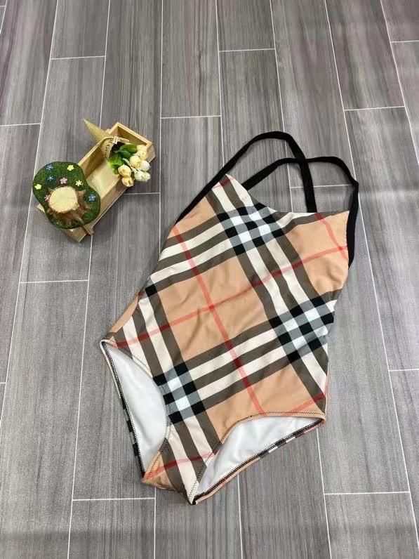 КУПАЛЬНИК BURBERRY детальное фото
