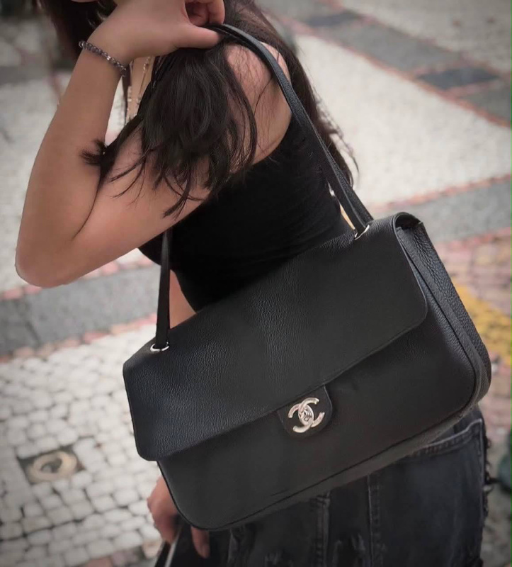 СУМКА CHANEL MAXI FLAP фото