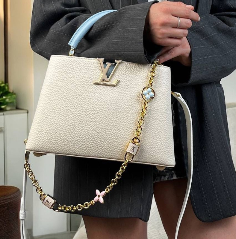 СУМКА LOUIS VUITTON CAPUCINES фото